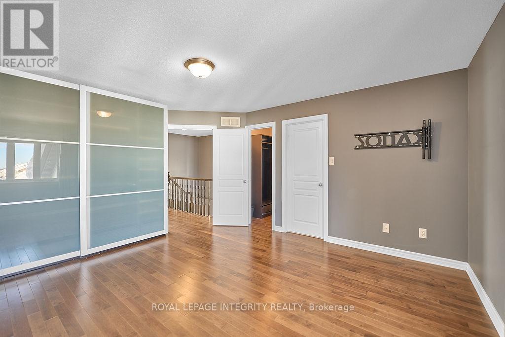 950 Fletcher Circle, Ottawa, Ontario  K2T 0B7 - Photo 25 - X12715880