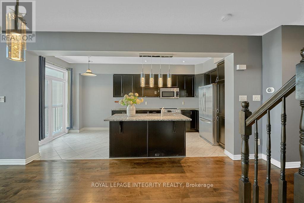 950 Fletcher Circle, Ottawa, Ontario  K2T 0B7 - Photo 9 - X12715880