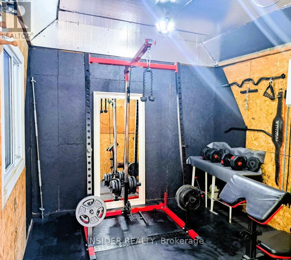 658 Brown Street, Peterborough, Ontario  K9J 4K5 - Photo 30 - X12478026