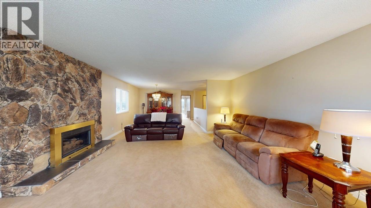 197 Warrick Street, Coquitlam, British Columbia  V3K 6C1 - Photo 4 - R3084467