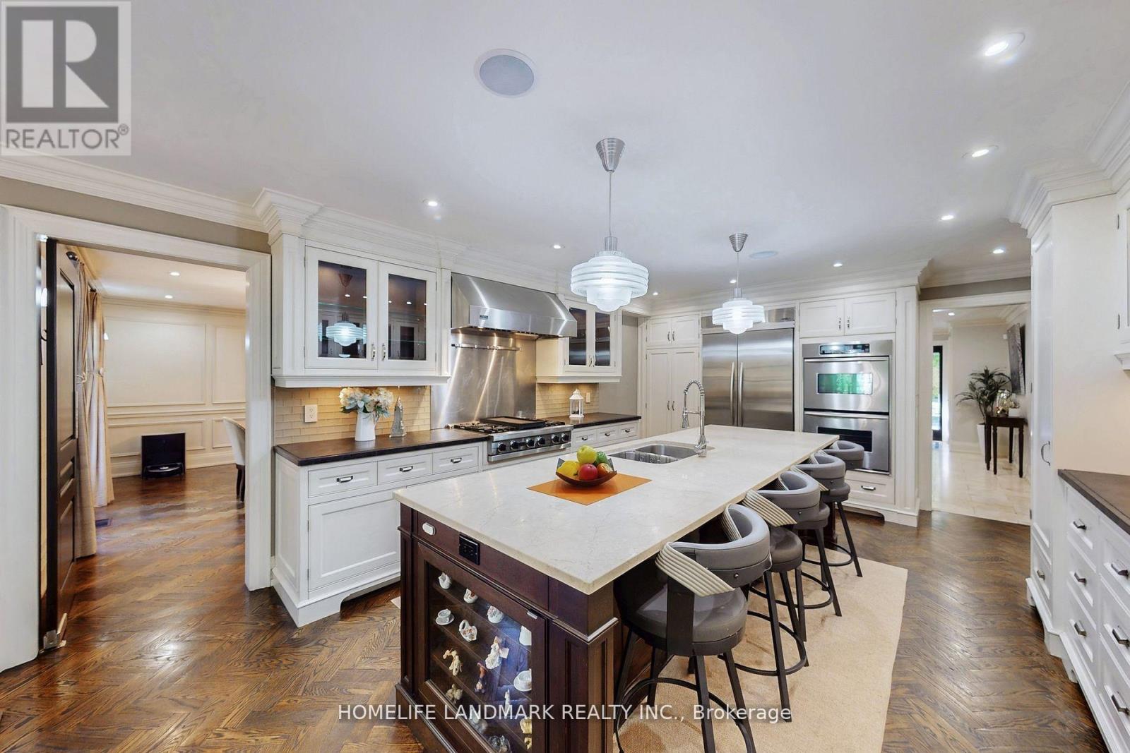 30 Bobwhite Crescent, Toronto, Ontario  M2L 2E1 - Photo 13 - C12737752