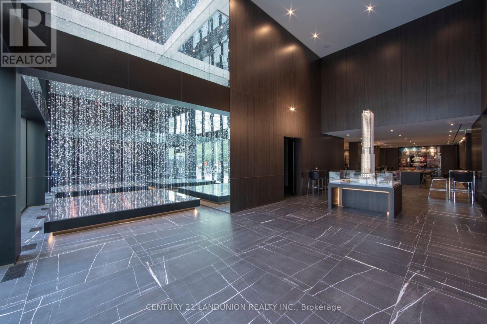 2213 - 11 Yorkville Avenue, Toronto, Ontario  M4W 0B7 - Photo 6 - C12737754