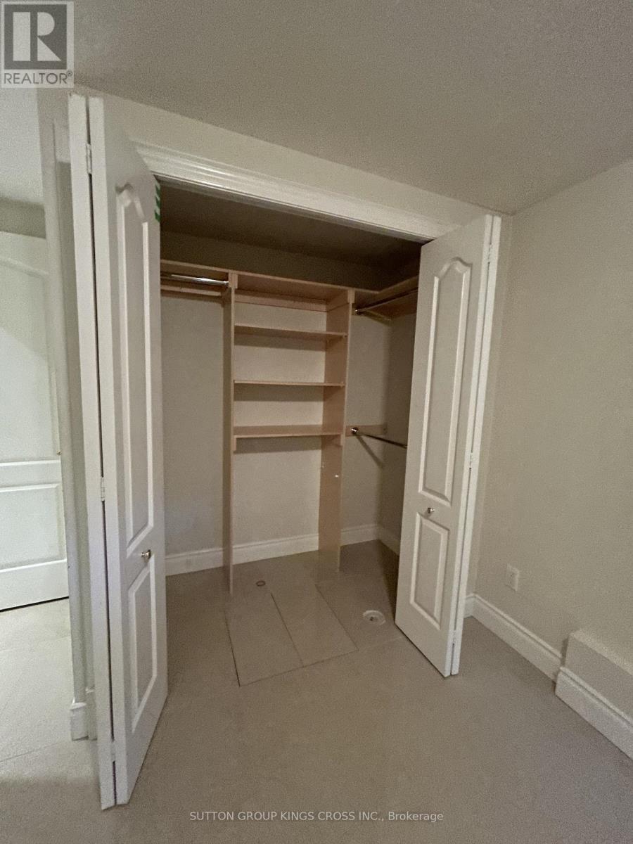 Lower 2 - 20 Hazelglen Avenue, Toronto, Ontario  M2R 1R7 - Photo 10 - C12737762