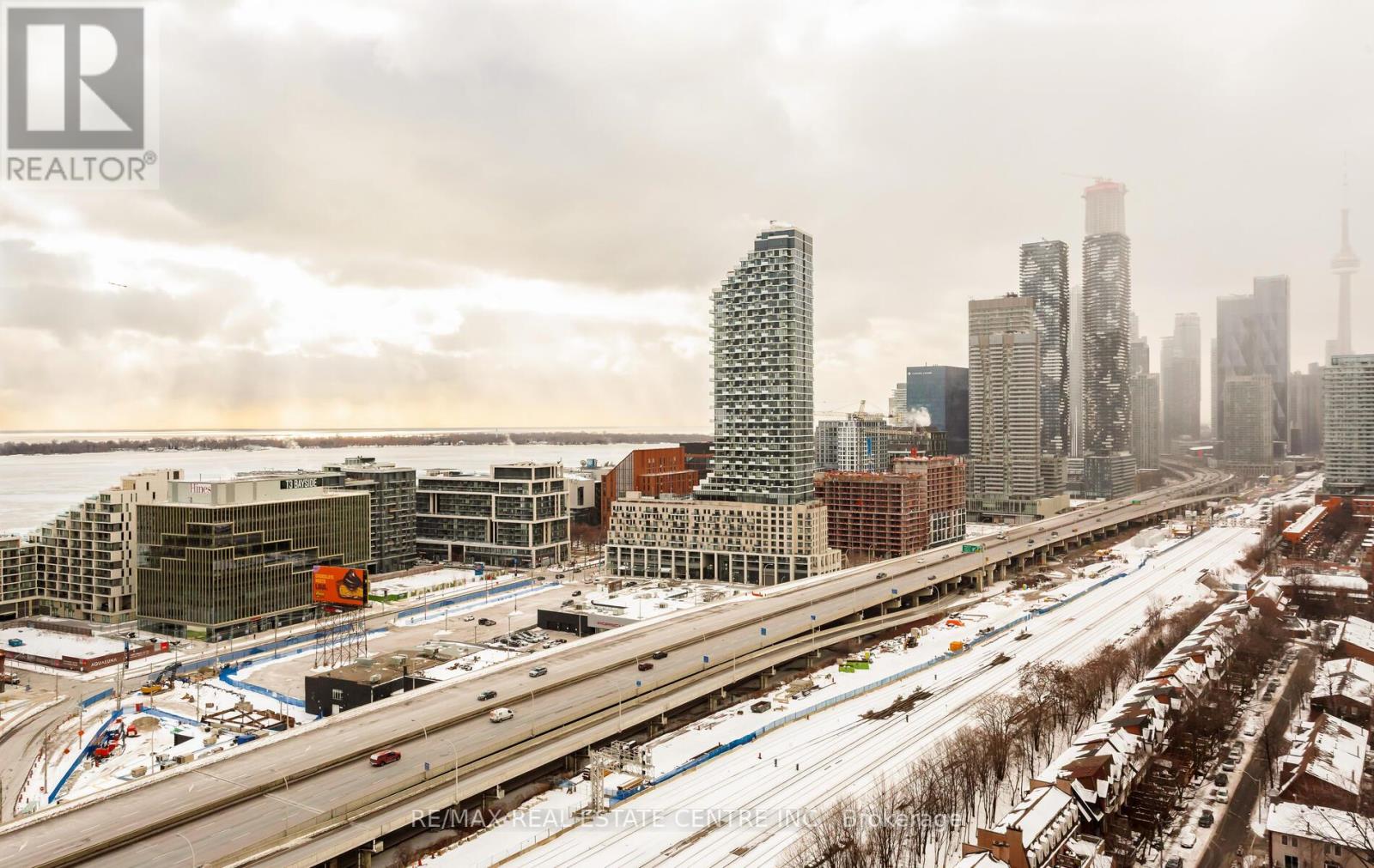 2203 - 35 Parliament Street, Toronto, Ontario  M5A 0Z5 - Photo 9 - C12734874