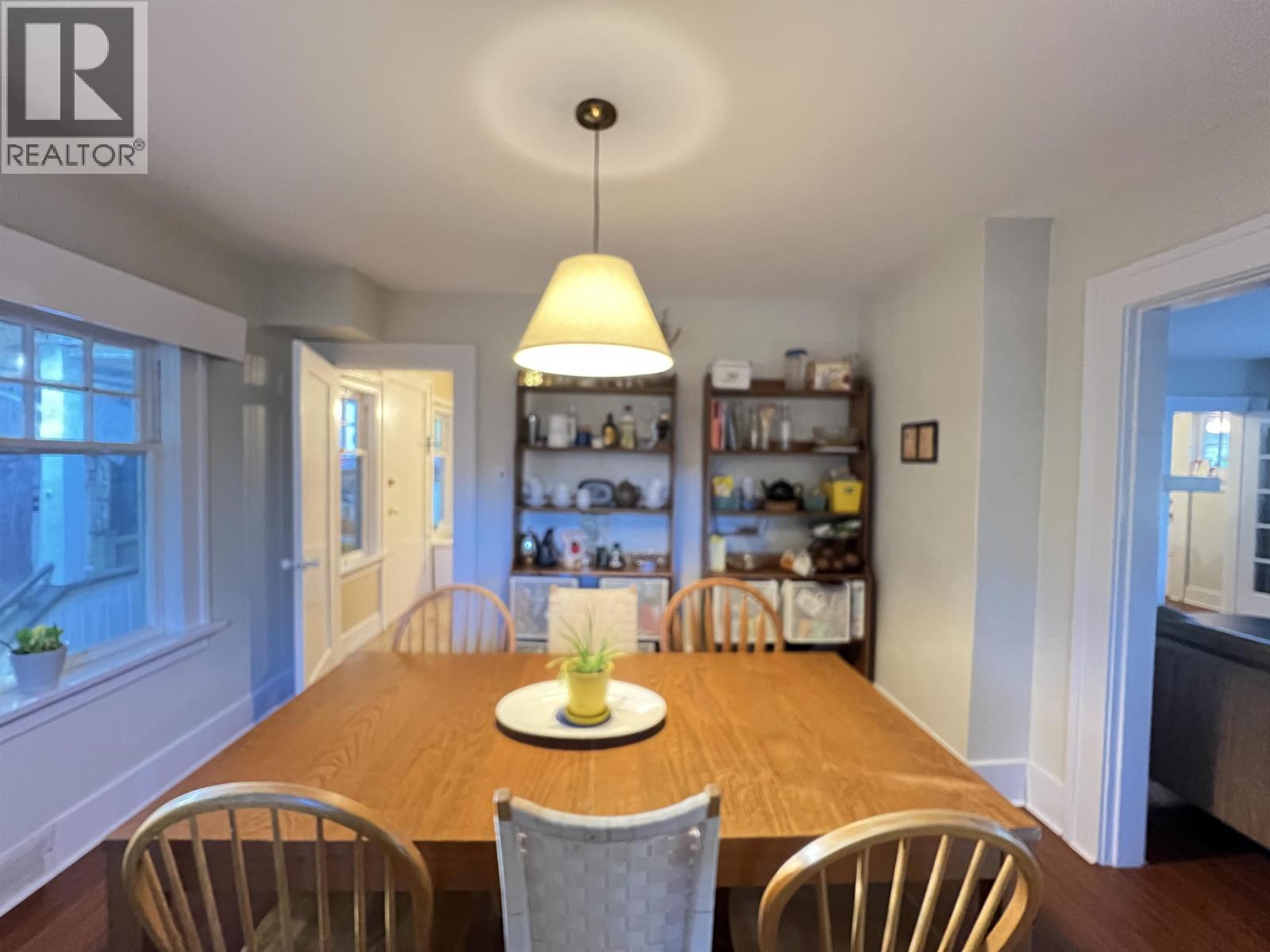 2080 W 33rd Avenue, Vancouver, British Columbia  V6M 1B7 - Photo 9 - R3084280