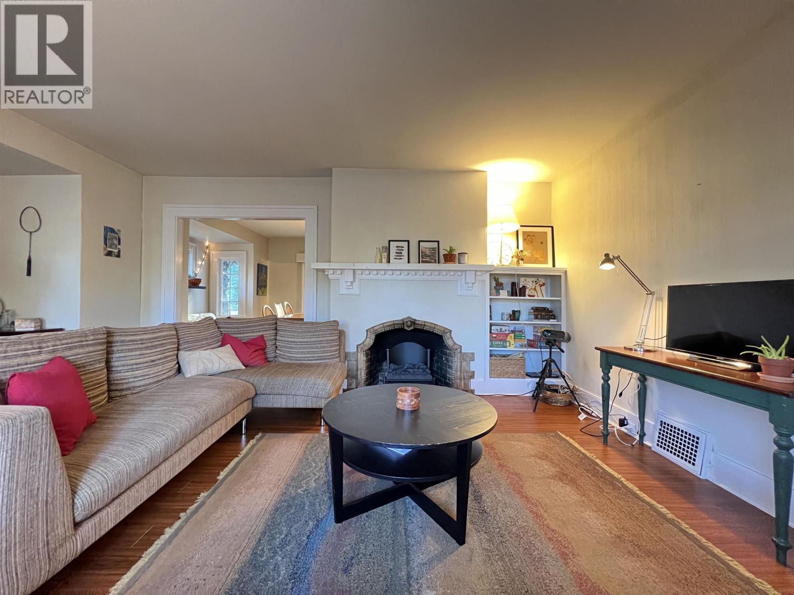 2080 W 33rd Avenue, Vancouver, British Columbia  V6M 1B7 - Photo 3 - R3084280