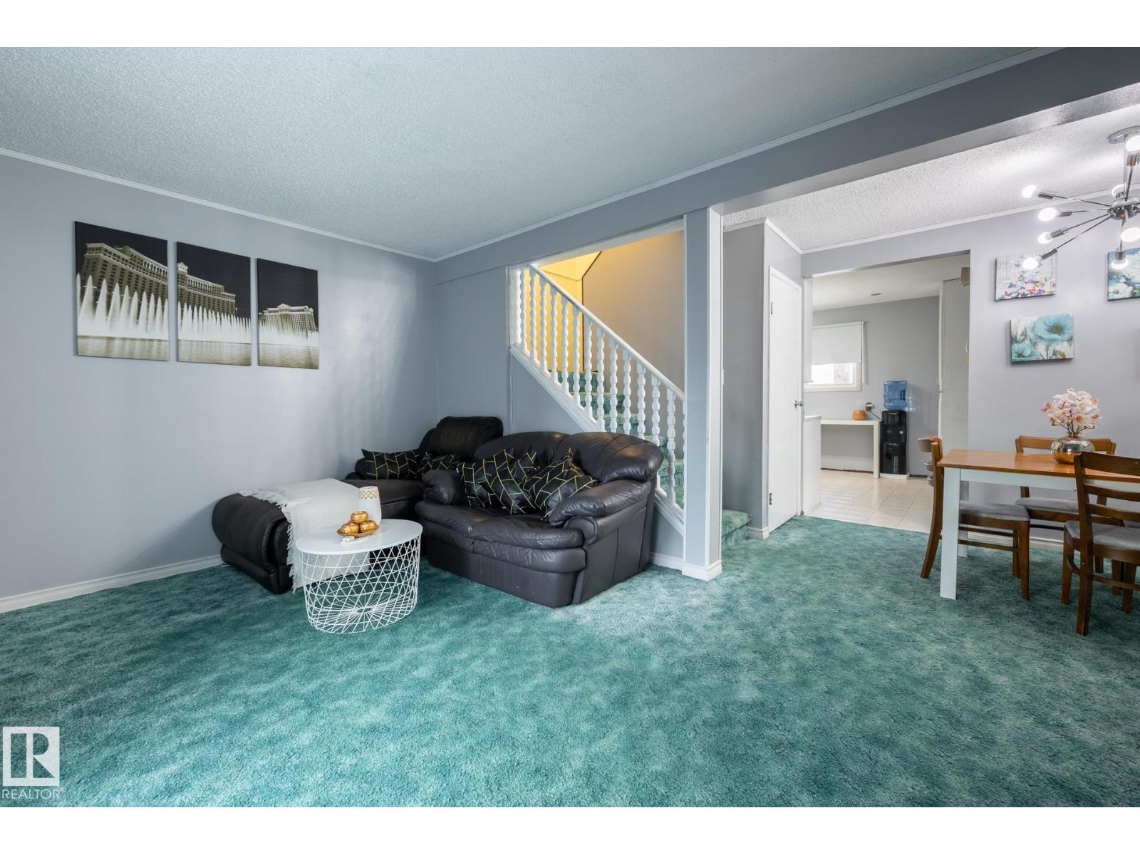 1346 Lakewood Rd W Nw, Edmonton, Alberta  T6K 3P2 - Photo 12 - E4471368