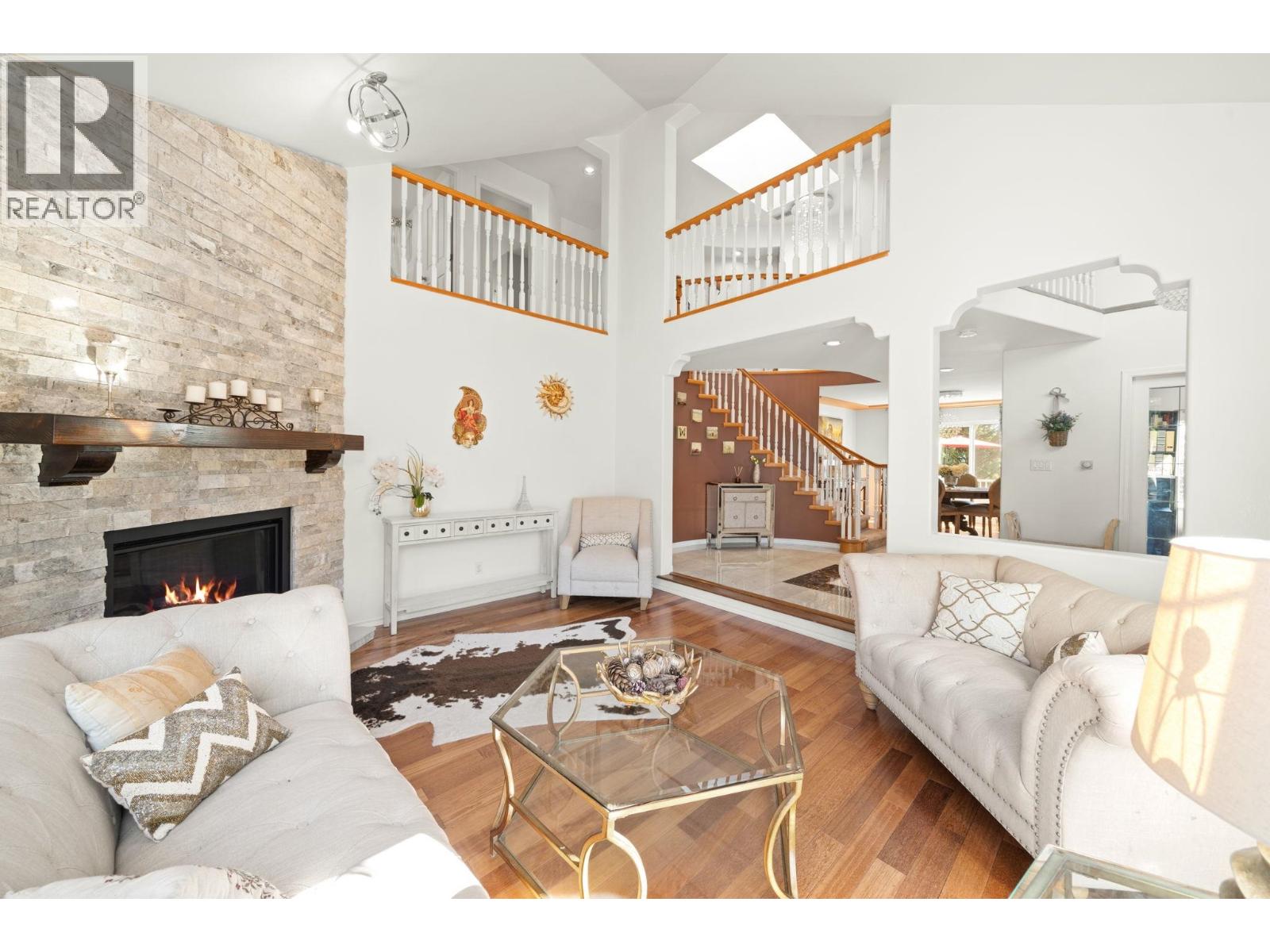 2258 Sorrento Drive, Coquitlam, British Columbia  V3K 6P4 - Photo 8 - R3070195