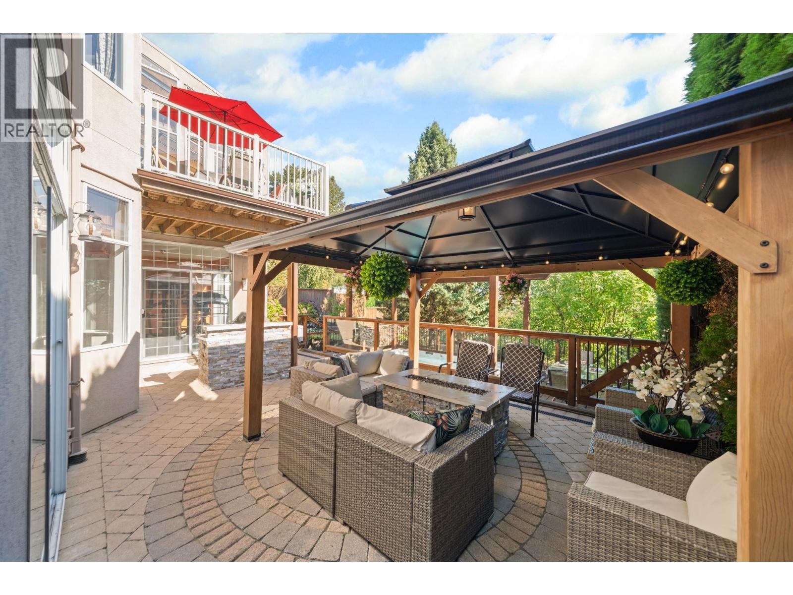 2258 Sorrento Drive, Coquitlam, British Columbia  V3K 6P4 - Photo 32 - R3070195