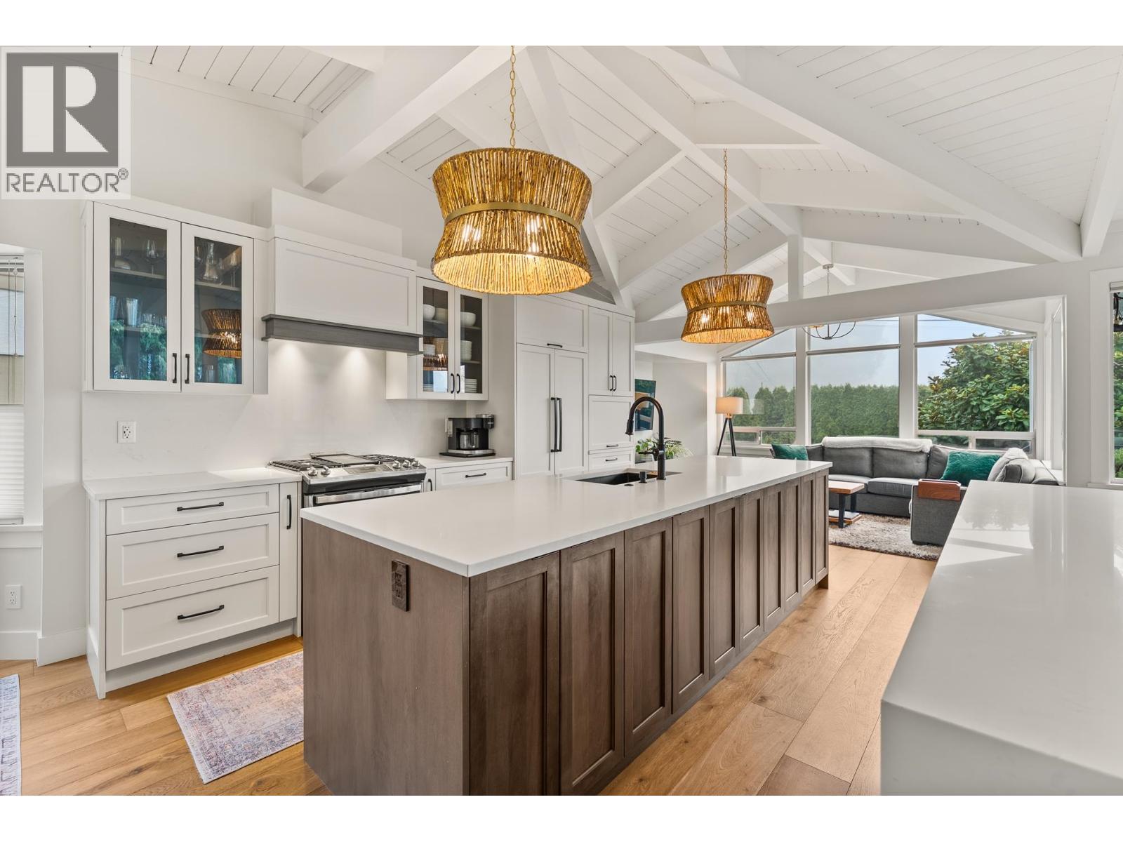 980 Pacific Drive, Delta, British Columbia V4M 2K4 - Photo 2 - R3083920