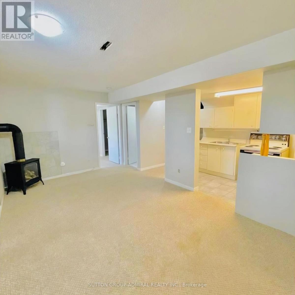 53 Eden Drive, Barrie, Ontario  L4N 5H1 - Photo 3 - S12737384