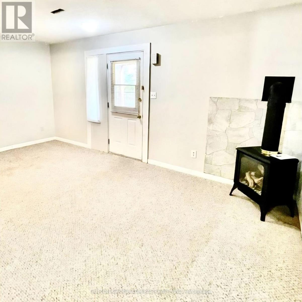 53 Eden Drive, Barrie, Ontario  L4N 5H1 - Photo 2 - S12737384