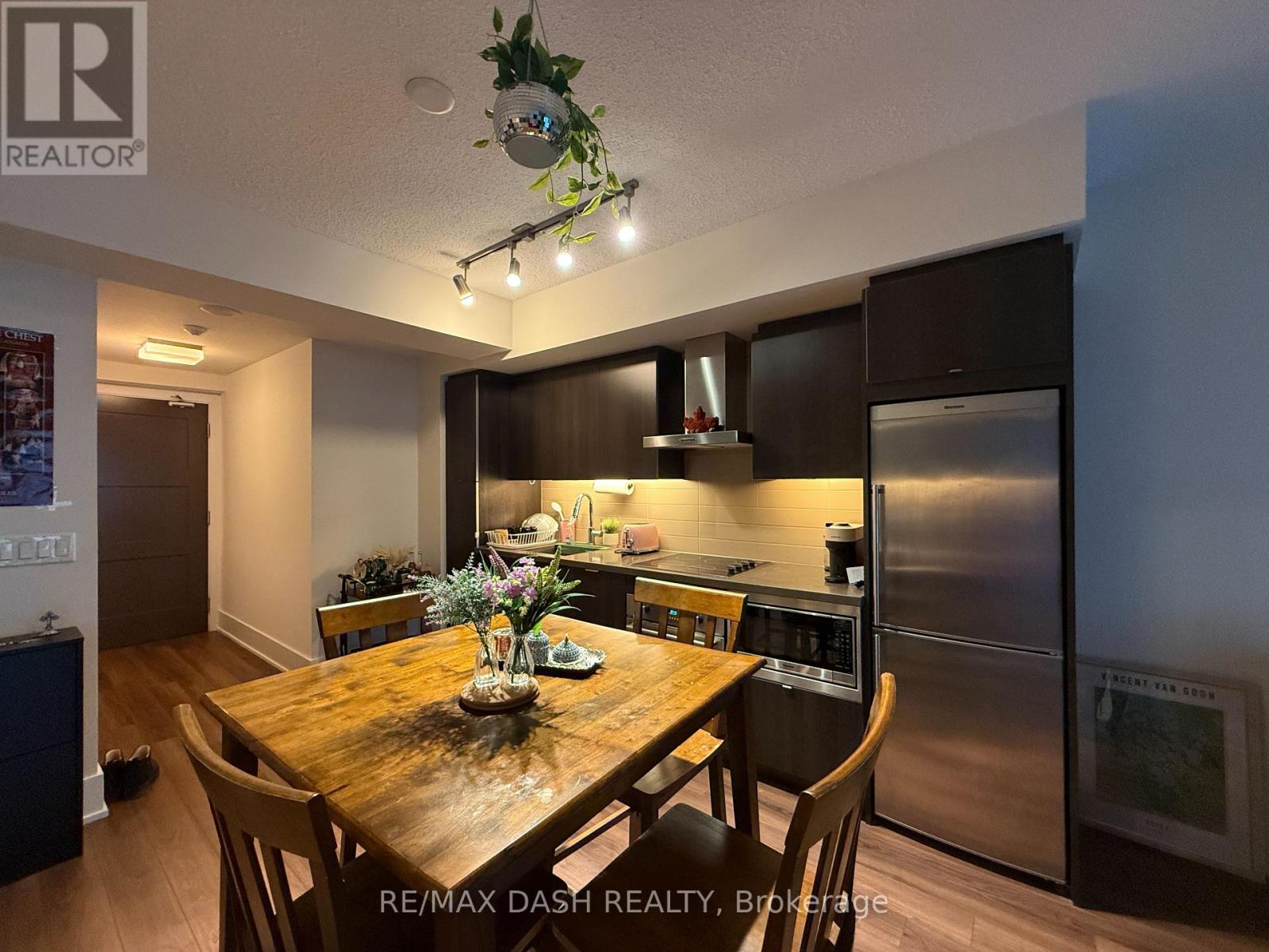 702 - 300 Front Street W, Toronto, Ontario  M5V 0E9 - Photo 5 - C12737780