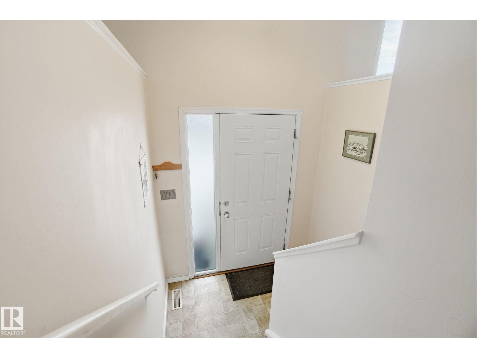 6448 178 St Nw, Edmonton, Alberta  T5T 2J4 - Photo 4 - E4471369