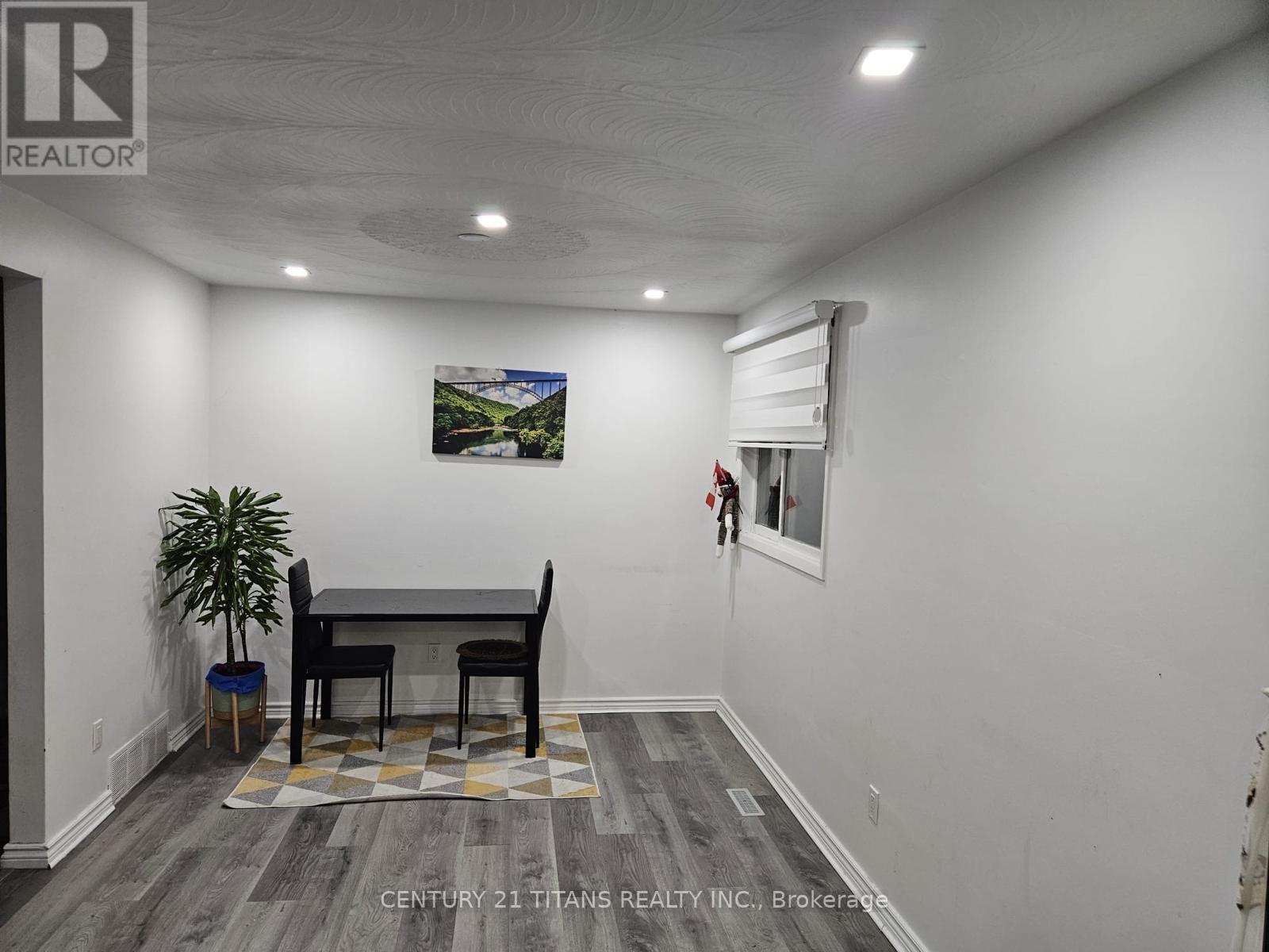 Main Floor - 499 Wilson Road N, Oshawa, Ontario  L1G 6E8 - Photo 7 - E12737768