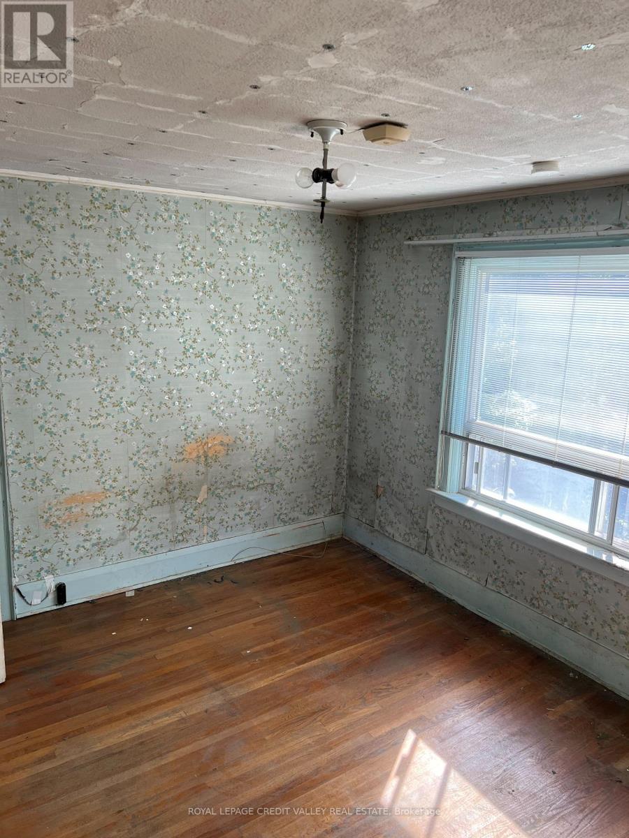 12 Stanhope Avenue, Toronto, Ontario  M4K 3N5 - Photo 3 - E12737778