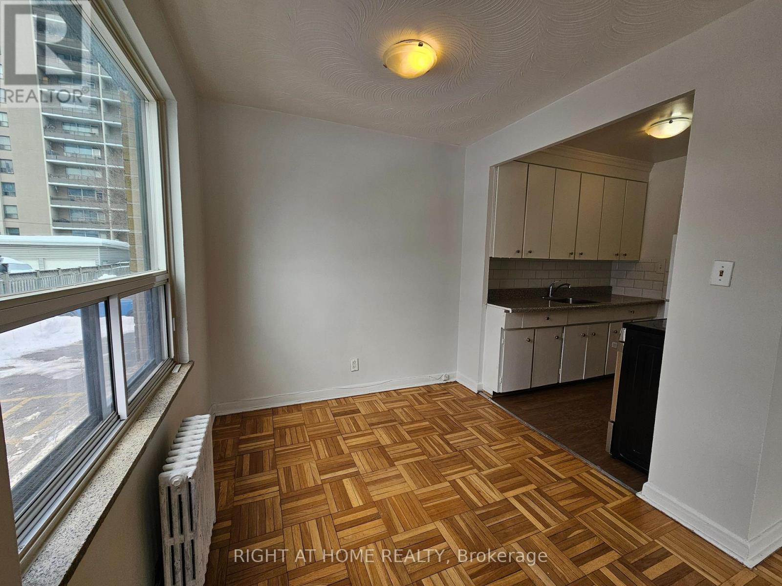 210 - 20 Cosburn Avenue, Toronto, Ontario  M4K 2E7 - Photo 16 - E12737782