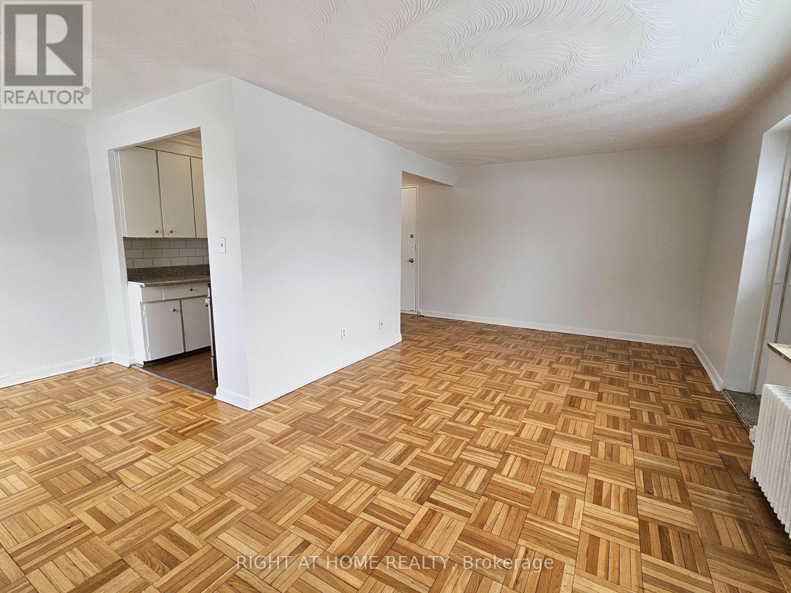 210 - 20 Cosburn Avenue, Toronto, Ontario  M4K 2E7 - Photo 21 - E12737782