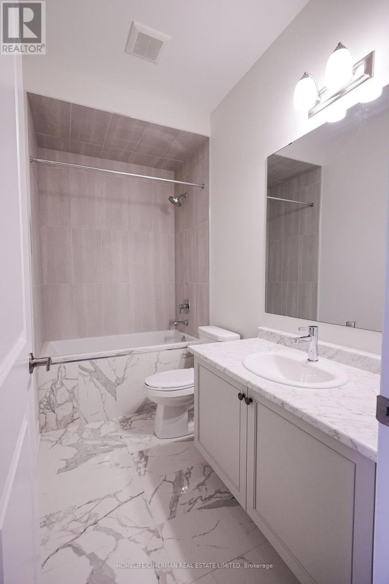 Upper - 45 Donnacona Drive, Vaughan, Ontario  L4H 0Y6 - Photo 10 - N12737798