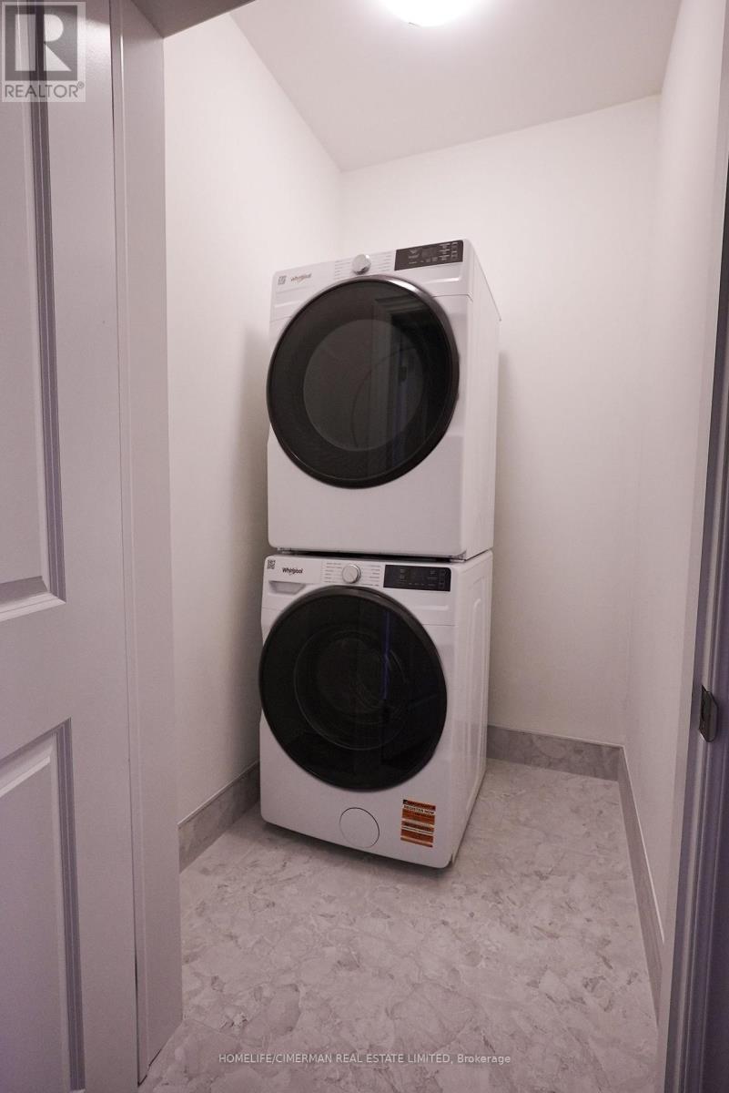 Upper - 45 Donnacona Drive, Vaughan, Ontario  L4H 0Y6 - Photo 13 - N12737798