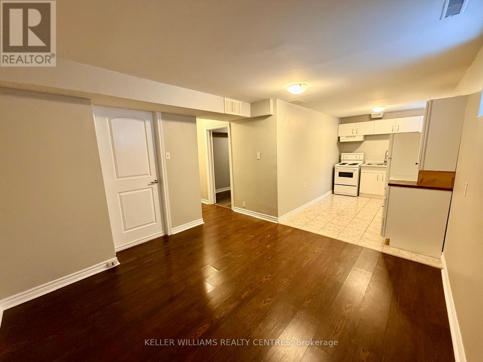 Lower - 46 Birchwood Drive, Barrie, Ontario  L4M 6X8 - Photo 7 - S12427289