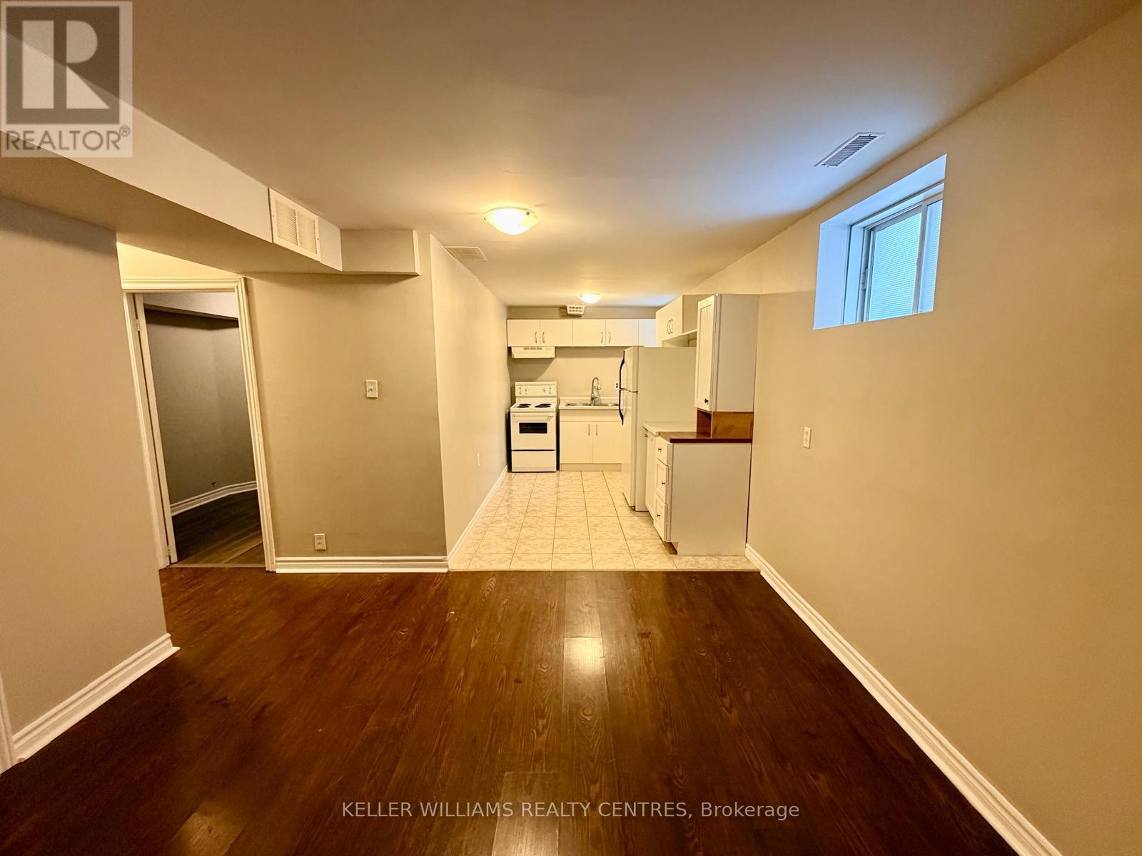 Lower - 46 Birchwood Drive, Barrie, Ontario  L4M 6X8 - Photo 8 - S12427289