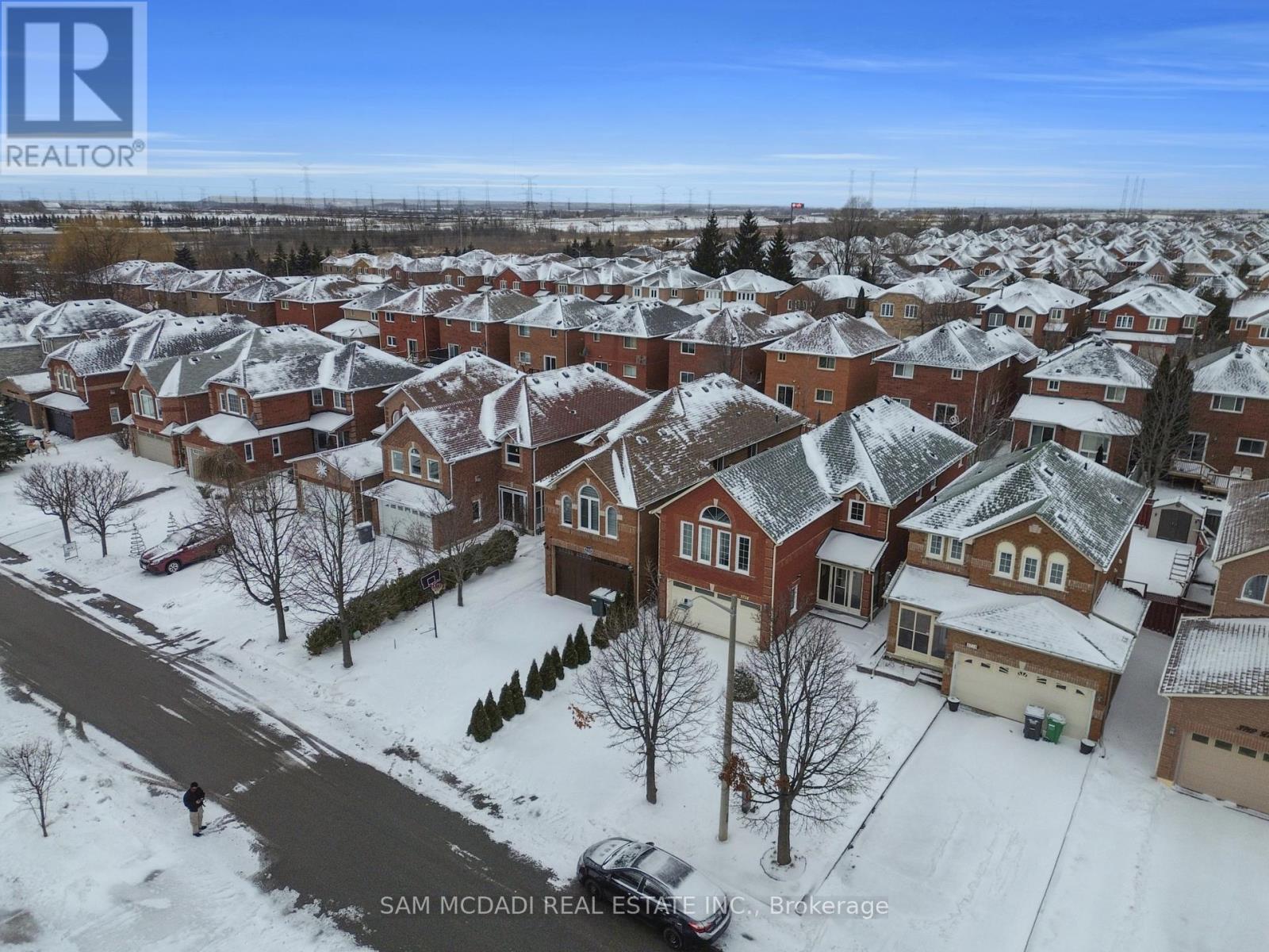 3722 Densbury Drive, Mississauga, Ontario  L5N 6Z1 - Photo 34 - W12737774