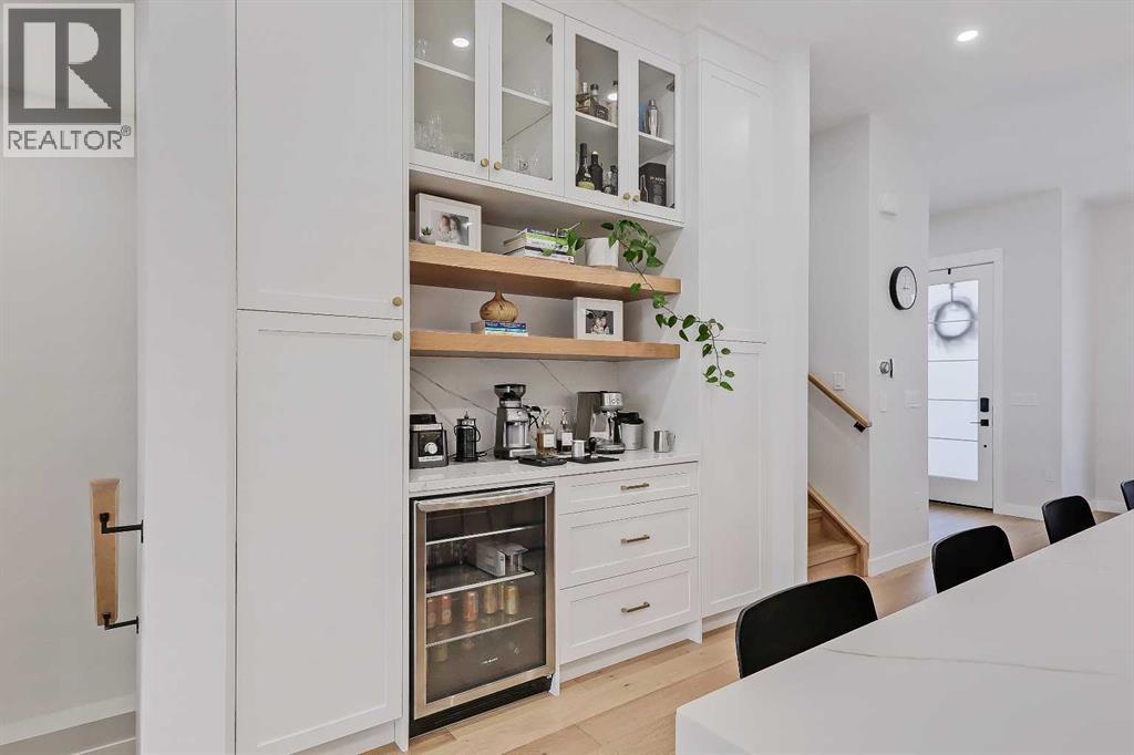 619 55 Avenue Sw, Calgary, Alberta  T2V 0G2 - Photo 11 - A2281435