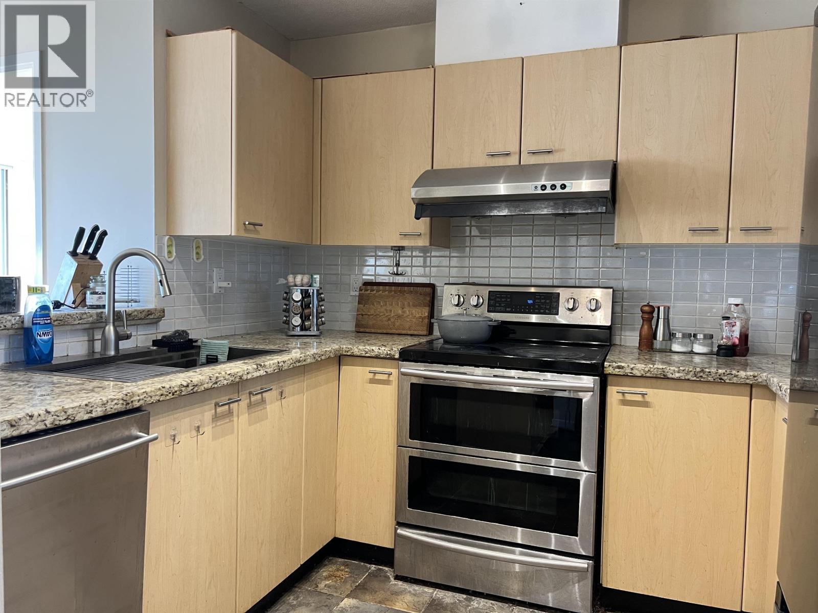 1307 8180 Granville Avenue, Richmond, British Columbia  V6Y 4G1 - Photo 3 - R3079787