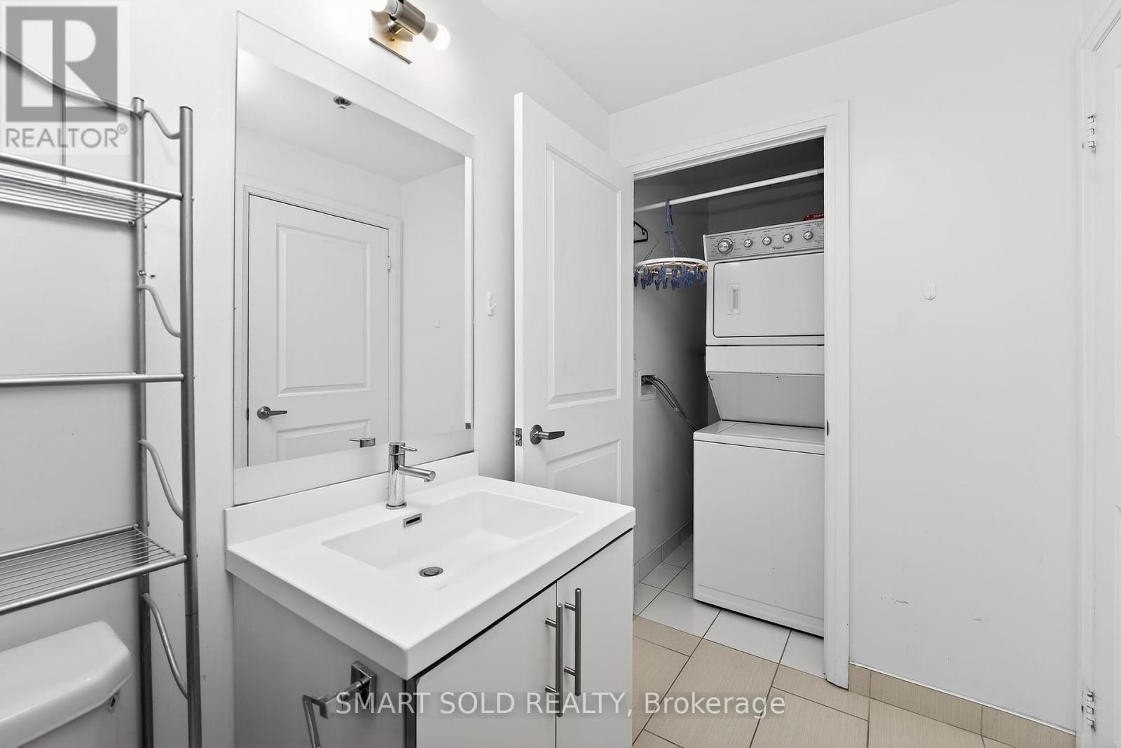 712 - 65 Speers Road, Oakville, Ontario  L6K 0J1 - Photo 19 - W12664946