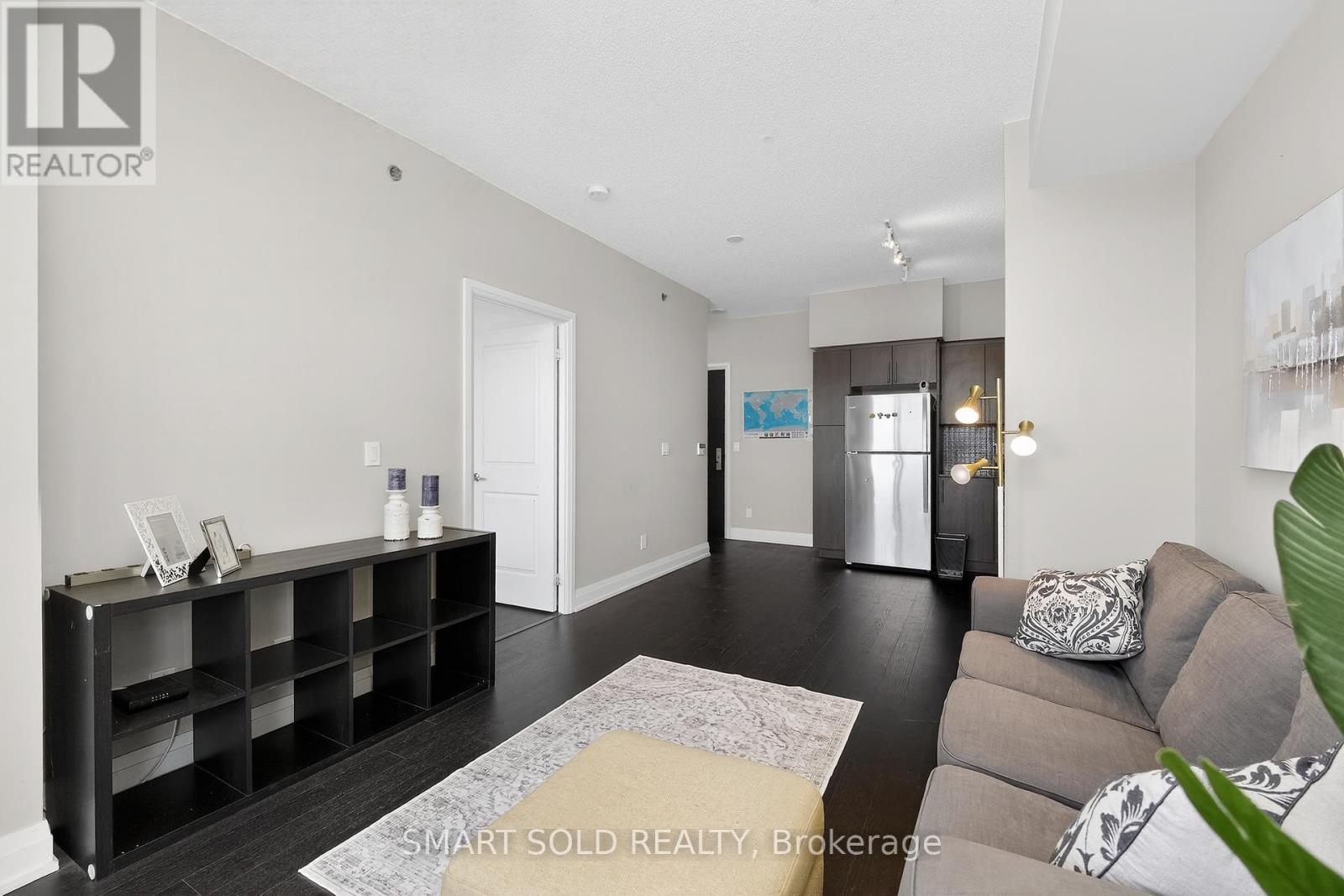 712 - 65 Speers Road, Oakville, Ontario  L6K 0J1 - Photo 11 - W12664946