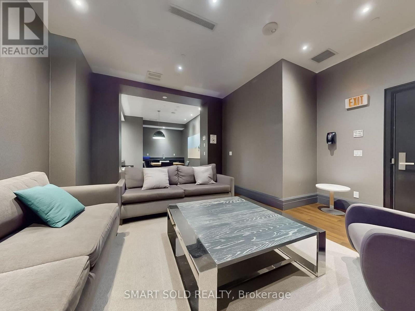 712 - 65 Speers Road, Oakville, Ontario  L6K 0J1 - Photo 29 - W12664946