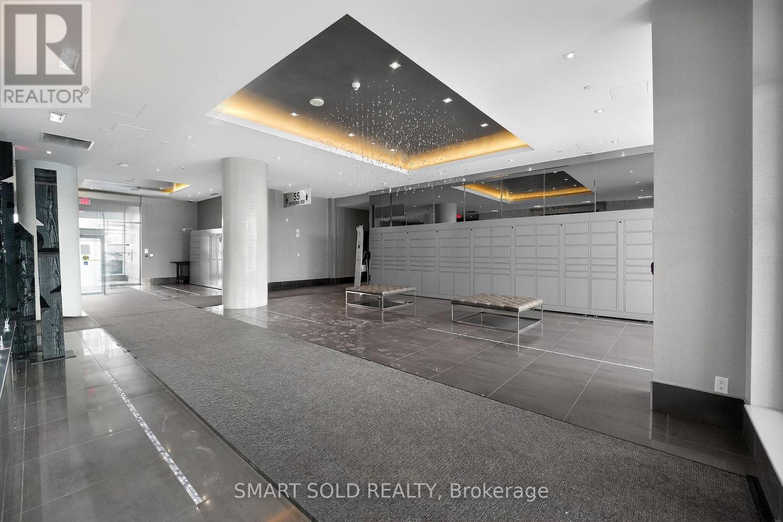 712 - 65 Speers Road, Oakville, Ontario  L6K 0J1 - Photo 4 - W12664946