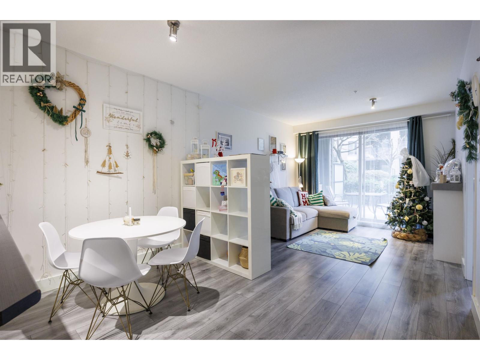 210 7478 Byrne Park Walk, Burnaby, British Columbia  V3N 0B5 - Photo 6 - R3083797