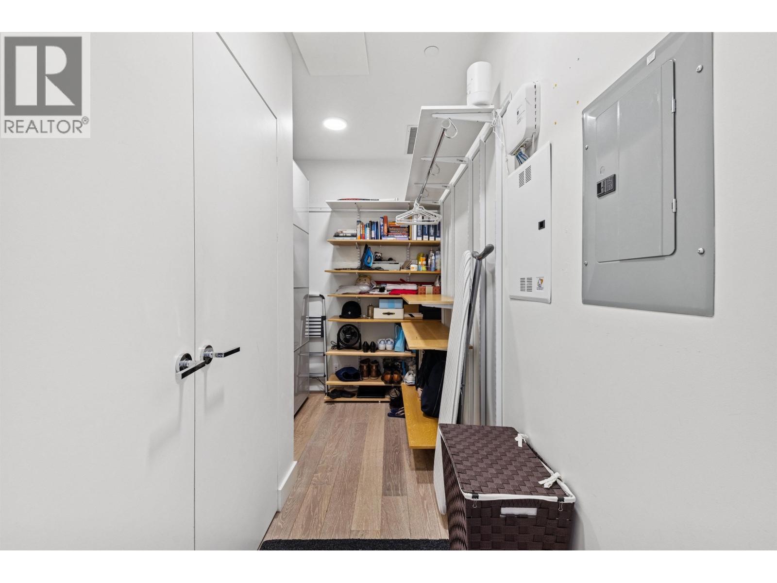 901 1409 W Pender Street, Vancouver, British Columbia  V6G 2S3 - Photo 32 - R3053775