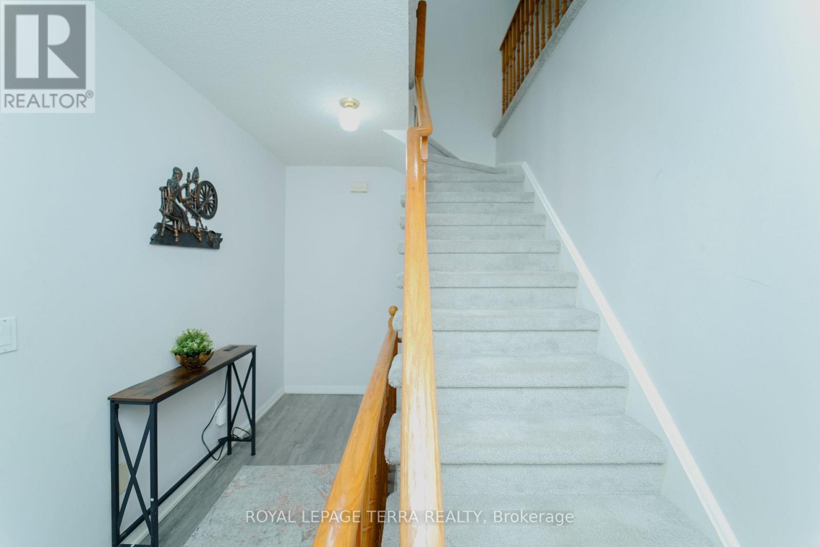 702 - 1400 The Esplanade N, Pickering, Ontario  L1V 6V2 - Photo 21 - E12734662