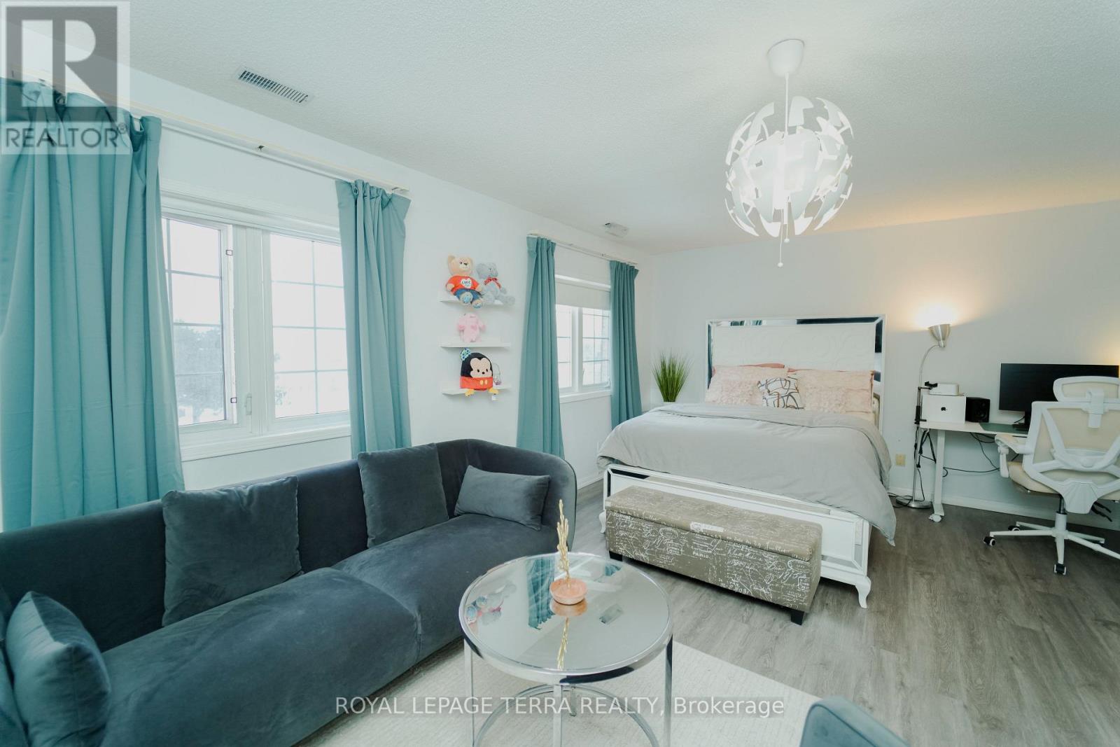 702 - 1400 The Esplanade N, Pickering, Ontario  L1V 6V2 - Photo 16 - E12734662