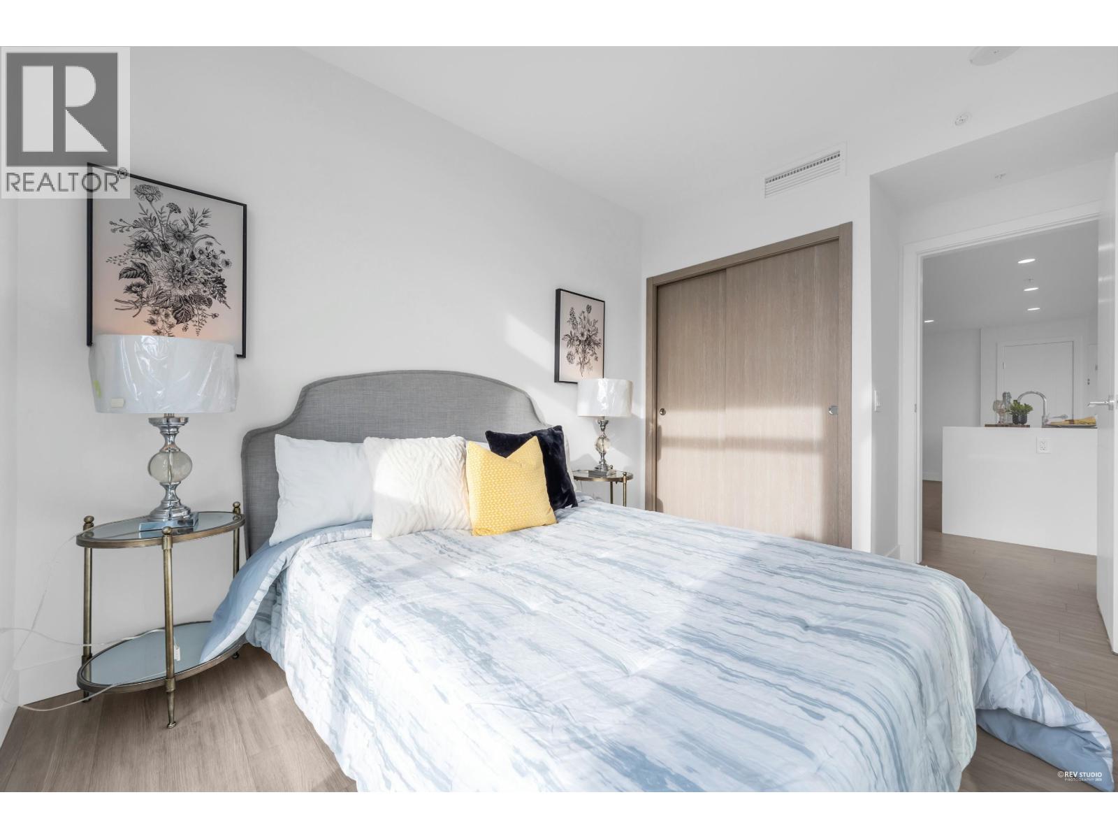 301 6398 Silver Avenue, Burnaby, British Columbia V5H 0K7 - Photo 25 - R3084439