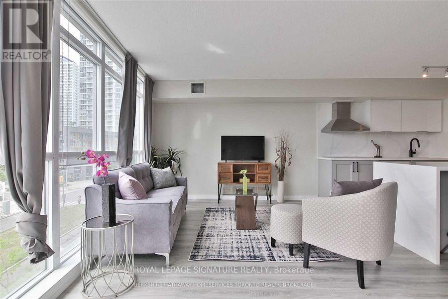 357 - 151 Dan Leckie Way, Toronto, Ontario  M5V 4B2 - Photo 2 - C12737806