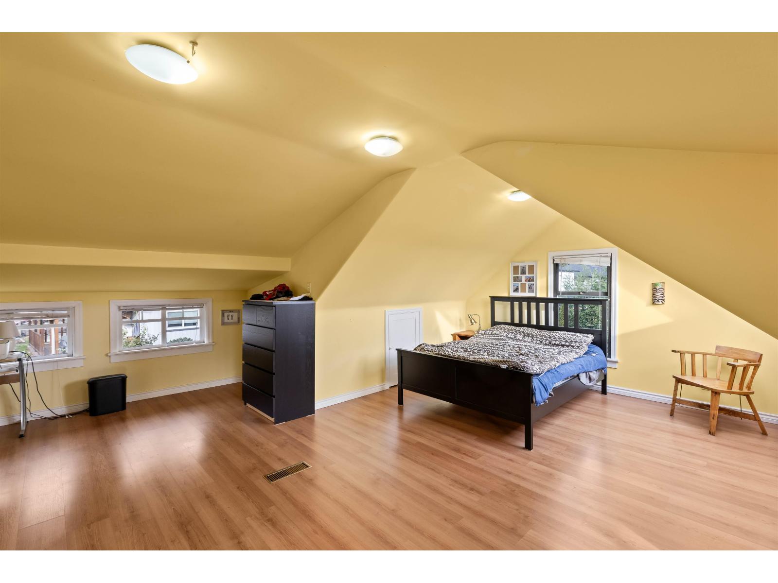 32789 4 Avenue, Mission, British Columbia  V2V 1R5 - Photo 27 - R3083534