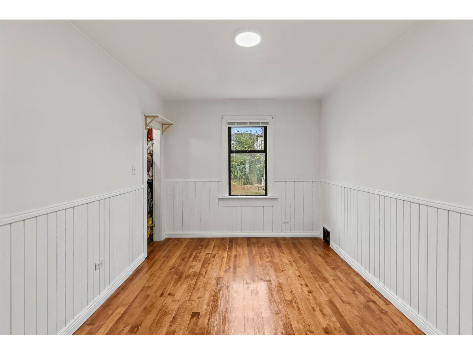 32789 4 Avenue, Mission, British Columbia  V2V 1R5 - Photo 21 - R3083534