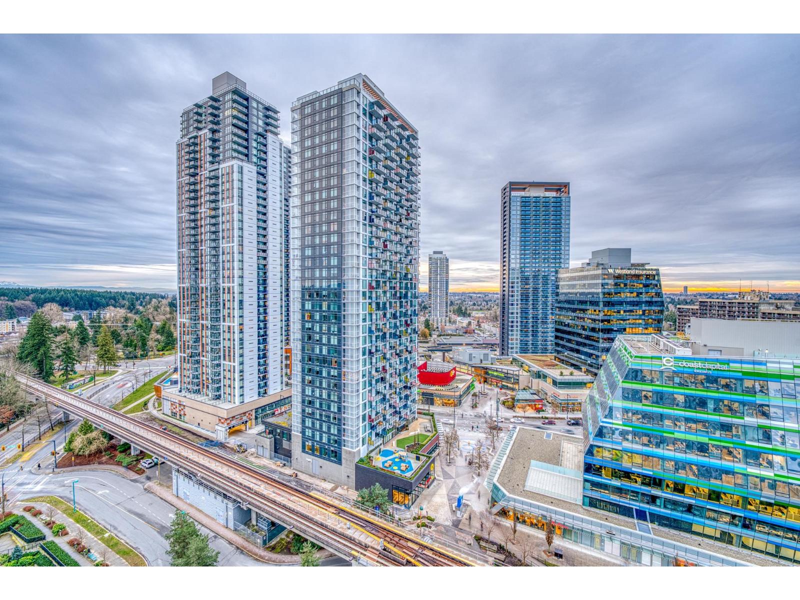 1801 9887 Whalley Boulevard, Surrey, British Columbia  V3T 0P4 - Photo 12 - R3084188