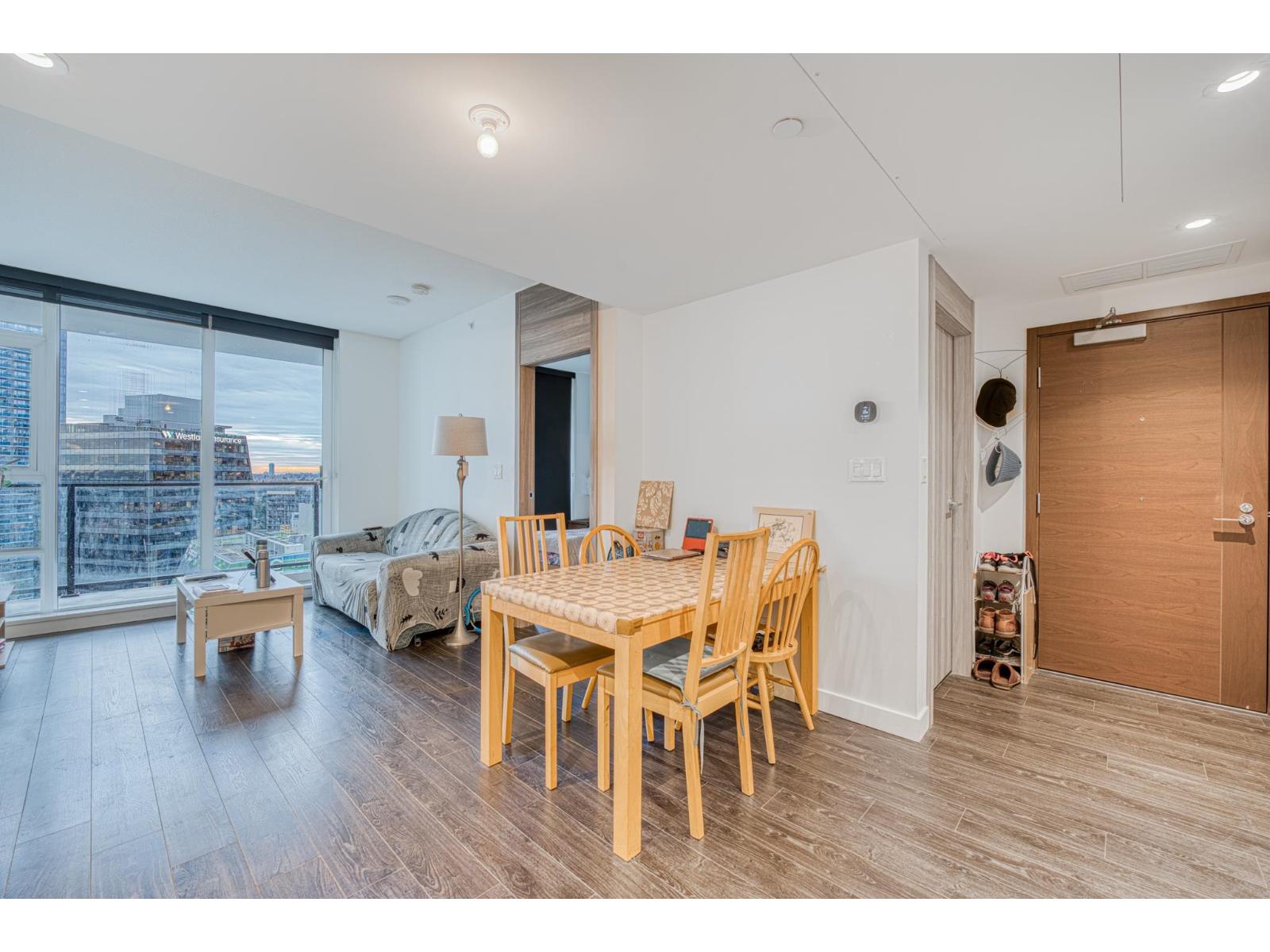 1801 9887 Whalley Boulevard, Surrey, British Columbia  V3T 0P4 - Photo 7 - R3084188