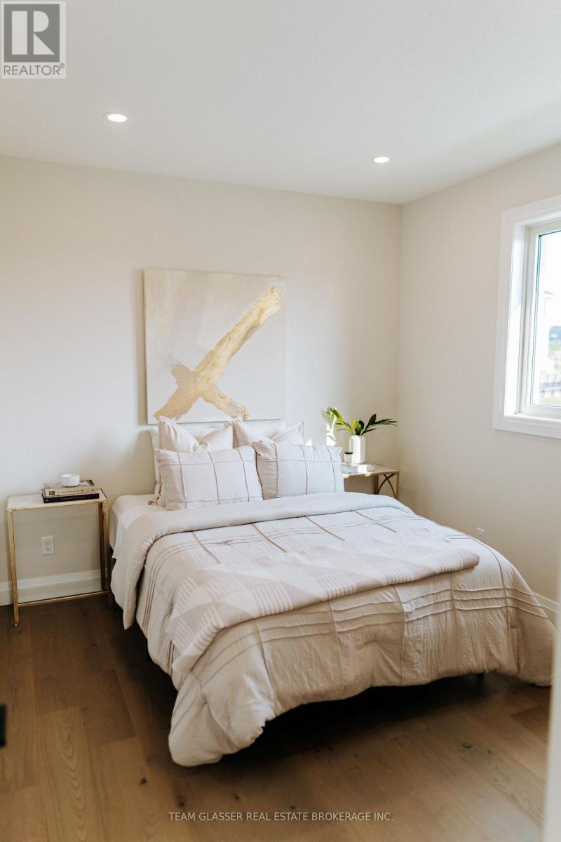 70 Benner Boulevard, Middlesex Centre, Ontario  N0L 1R0 - Photo 13 - X12737842