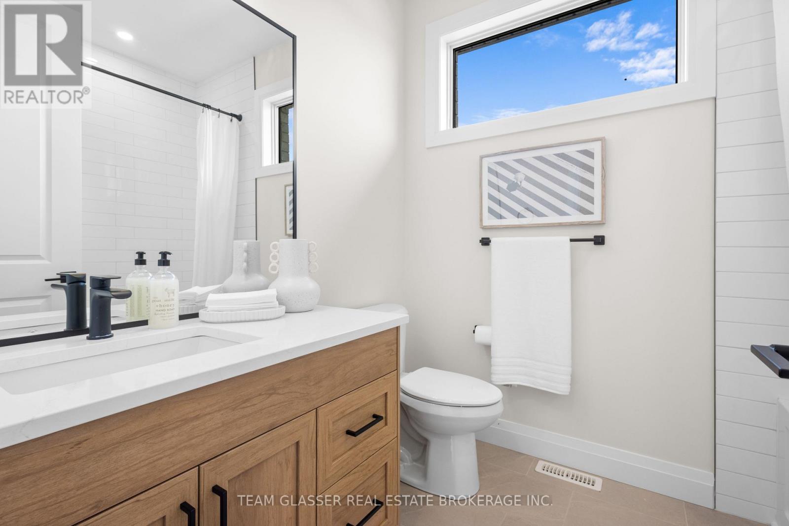 70 Benner Boulevard, Middlesex Centre, Ontario  N0L 1R0 - Photo 14 - X12737842