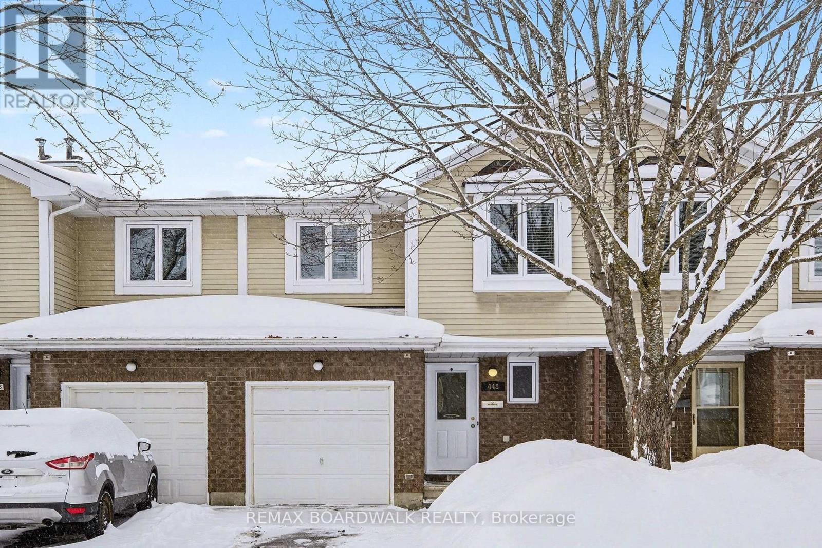 448 VALADE CRESCENT, Ottawa, Ontario