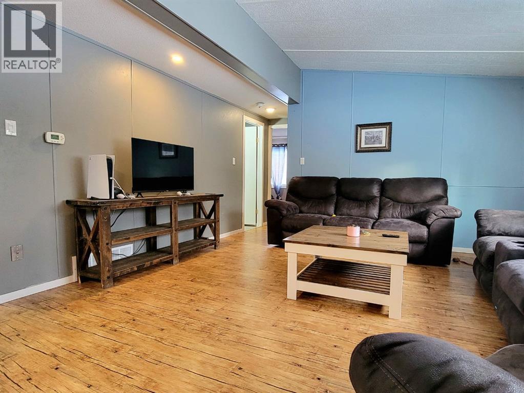 712078 34 Range, Rural Grande Prairie No. 1, Alberta  T8X 4B7 - Photo 12 - A2282218