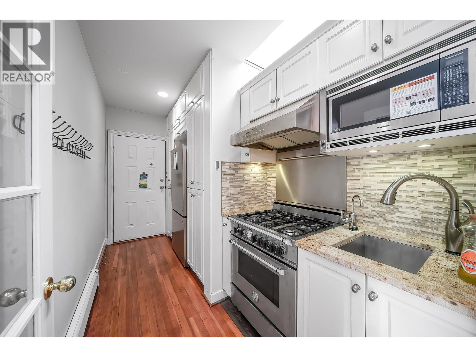 992 3rd Street, West Vancouver, British Columbia  V7T 2J3 - Photo 18 - R3081136