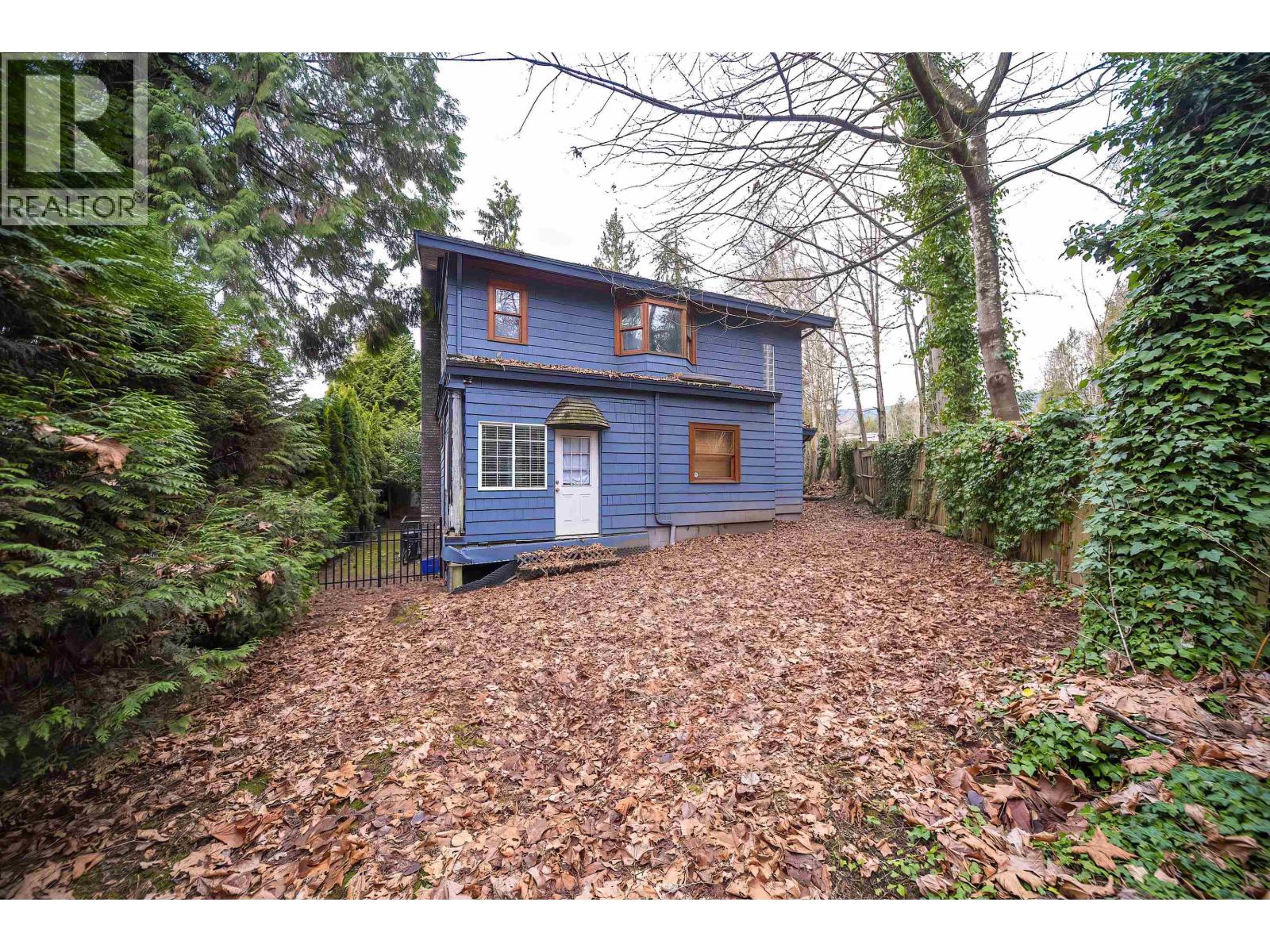 992 3rd Street, West Vancouver, British Columbia  V7T 2J3 - Photo 35 - R3081136