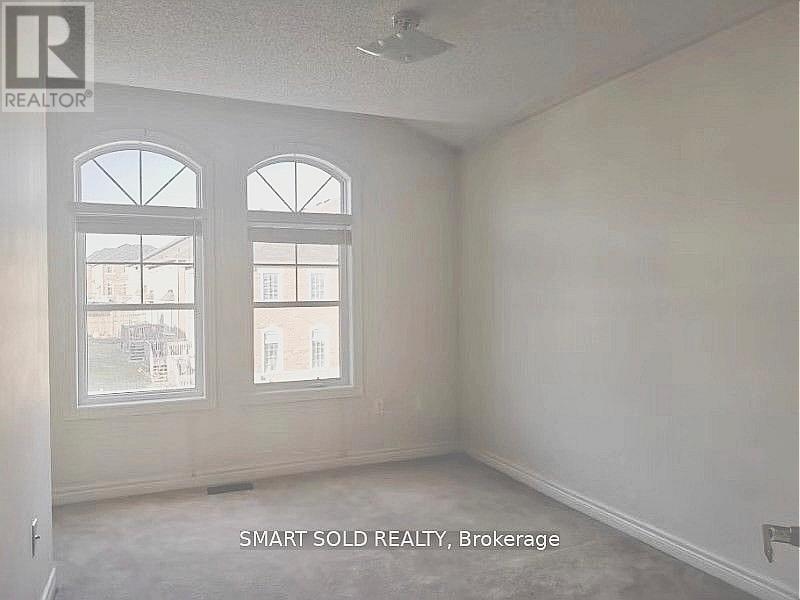 129 Christian Ritter Drive, Markham, Ontario  L6C 0V8 - Photo 6 - N12737826